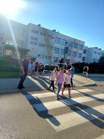 b_1024_768_0_00_images_2023_2024_WYDARZENIA_policjant_wrzesien_384266766_779814857279798_5202669692464784258_n